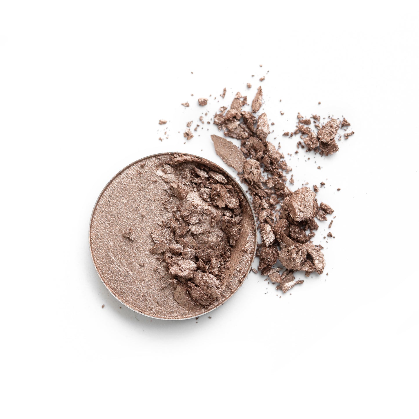 Compact mineral eyeshadow